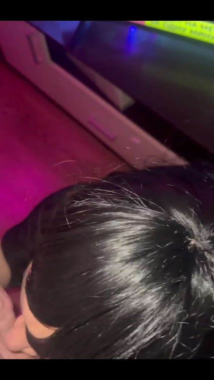 KarmenMilf: Encontro Quente Com Um Jovem Garoto, Boquete Quente E Orgasmo...