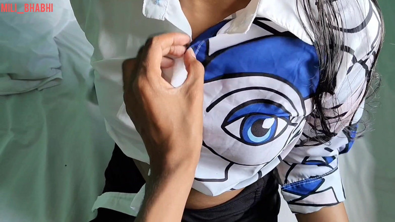 Mili bhabi: Hintli ateşli figür desi kız büyük göt xxx, desi sert...