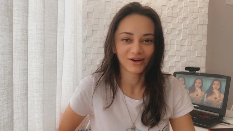 Malati Sex Education: La Mia Prima Esperienza Sessuale Lesbica
