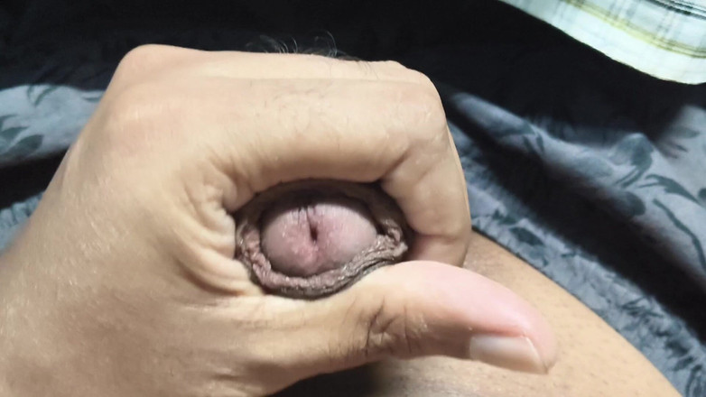 Roxy Bay: Zakar mengusik solo sudut pandangan pertama melancap