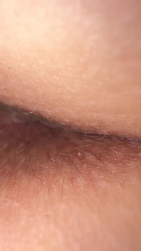 익스트림 애널 뷰: 새아빠가 내 후장 에 몇 마디 말했고, 조용히 방귀를 들었고 그가 애널을 돌진했다는 것을 깨달았다.