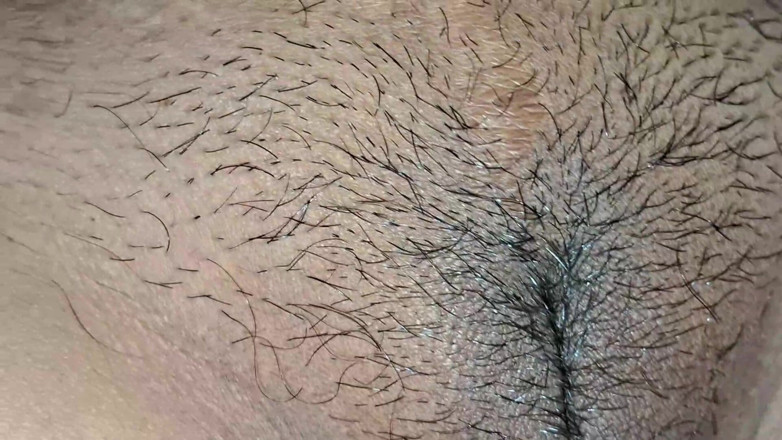 Bhabi: Indická žena v domácnosti, nové video nevlastního bratra