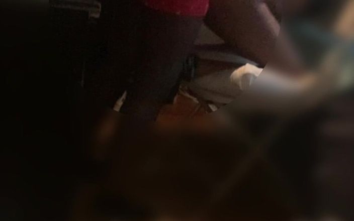 Soul Babiii: 내 쪼이는 보지를 짜내