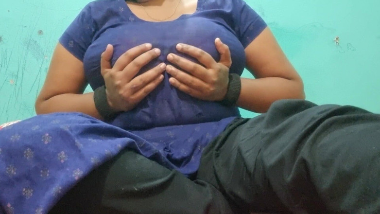 NilaRani693: 一人の少女、一台のカメラ、一つの深い欲望