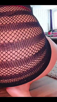 seksi hatun sexydea iç çamaşırlı tutkulu mastürbasyon yapıyor