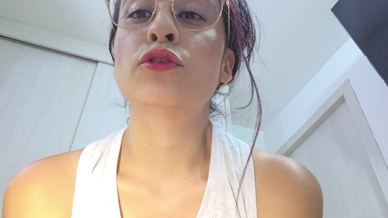 alexia twerk videos: Essayez le transport avec ma nouvelle robe