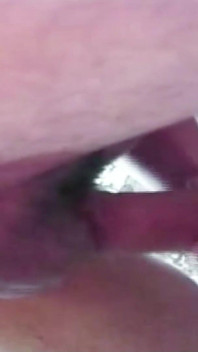 Ladyboy yeni erkek arkadaşını açık havada ilk kez anal sikiyor