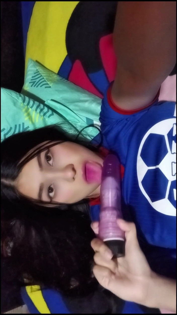 Yuli and tony: 依頼人は夫のチンポに乗ってほしい