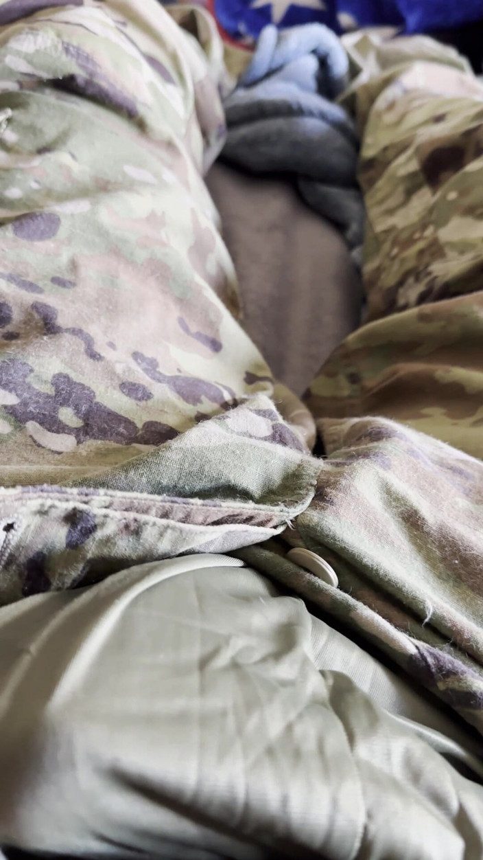 Gay Soldier Stuff: Masturbare în unele chiloți ranger, un Jock negru, și Uniforma mea armata - 2...