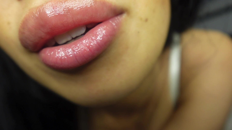 Asmr_mouth: Чи можете ви протистояти моїй спокусі?