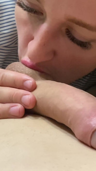 Ağıza sperm atışları