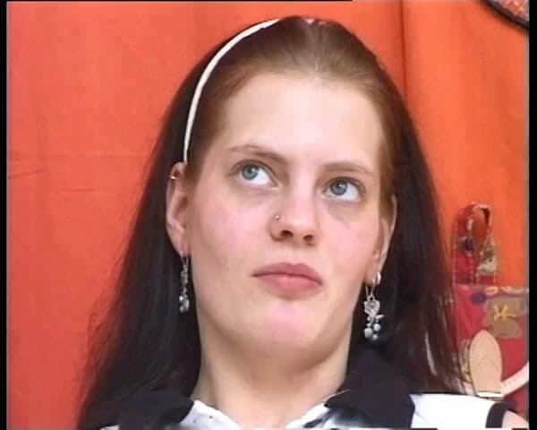 GERMAN PORN CLASSICS: För mig är alla hål i spel