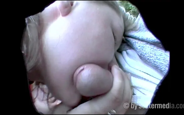 Viewer cam by Sextermedia: With Tanja blowjob on the boat