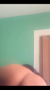 Ada yang kira aku lagi atau nggak di video ini?