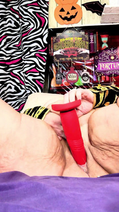 HerculesnVENUS: Pod její klapkou Saggy Prsa stříkání do jejího klína