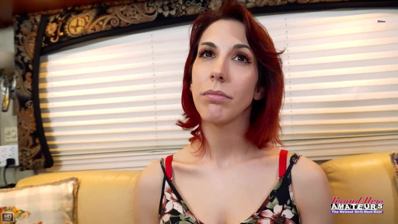 Brand New Amateurs: Scarlett Foxx tóc đỏ bốc lửa vú to bú cu sâu đến...