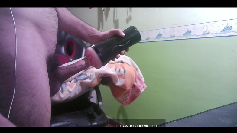 The girls' cave of fear: Fleshlight