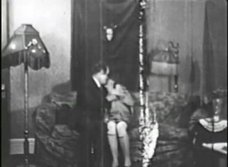 Vintage Usa: Very old sex film