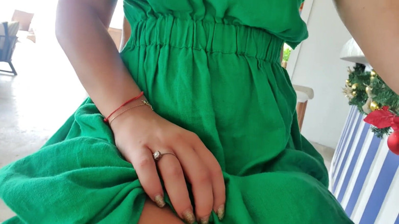 TheloveStory: Extreme girl without panties in restaurant