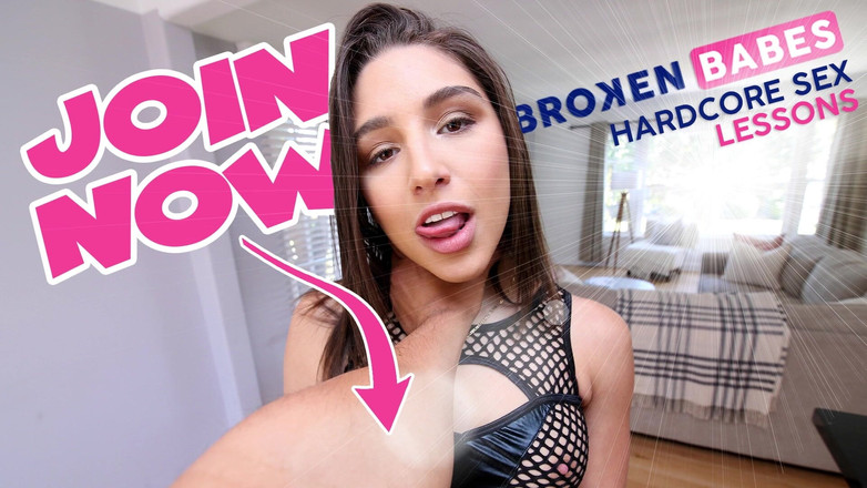 Broken babes: Cururi delicioase latino Serena Santos se fute tare și înghite totul