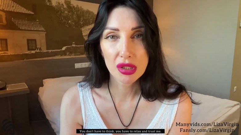 LizaVirgin: Un'eccitante MILF ha spompinato il fidanzato della figliastra