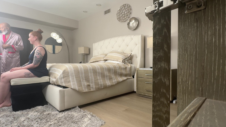 Shaundam: 그녀의 구멍을 벌려주는 비하인드 스토리 앨리슨