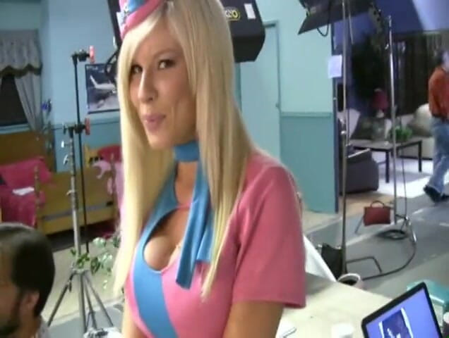 Adventures In Pornland: Assistenti di volo - Bts Parte 4 - Sgomberato a terra