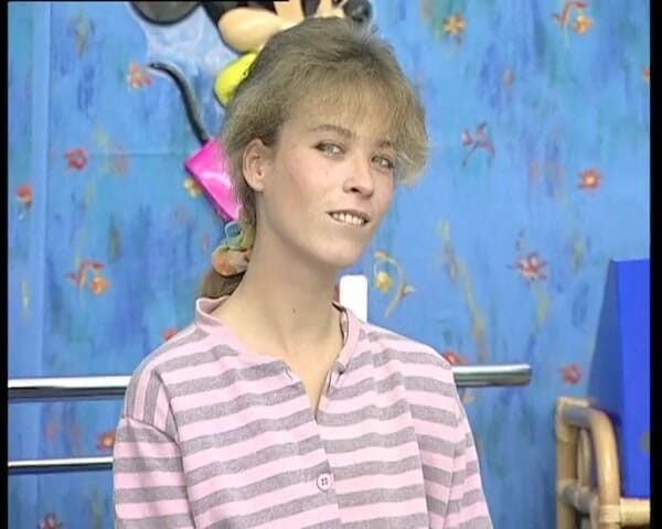 YOUR FIRST PORN: Sehr Behaarte Muschi Und Achseln Bei Nico - Bardzo owłosione cipki...
