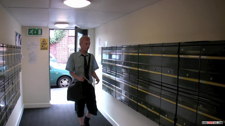 Euro boy xxx: Blond Twink Fucked by 2 Studs