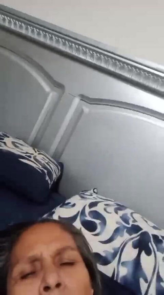 Granny66mom: हॉट नानी