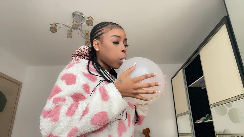 Rudie Kae: Zachte lippen, diepe ademhaling en een grote ballonpop