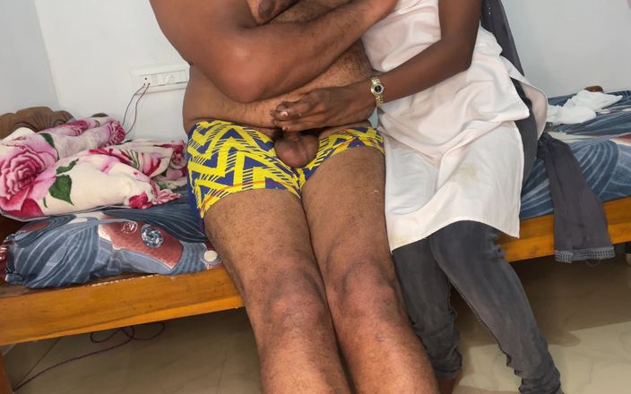 Desi girl riya: Desi Ấn Độ Mallu Virgin