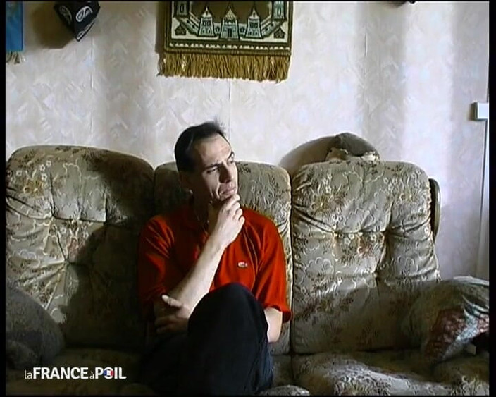 French Family Secrets: Холостячку взрывает ее учитель математики