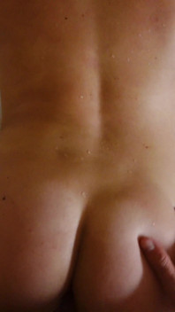 MILF Joins Me in the Shower and Gets Good a Ride After
