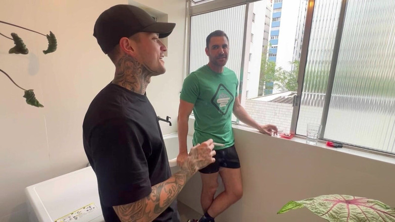 ErickDiazSp: Un vechi prieten fierbinte Partea 1