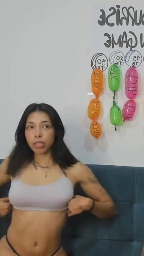 Megan and Max: Para seks nagie buty nastolatka w pokoju