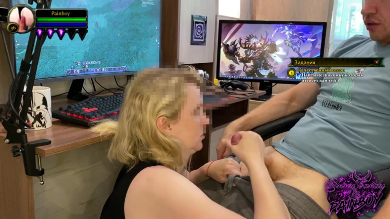AnnyCandyPainboy: สาวดูดควยไปด้วยขณะเล่น World of Warcraft
