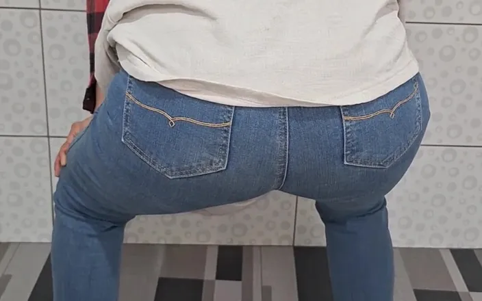 Agnes Swallow: Jeans Wet with Pee