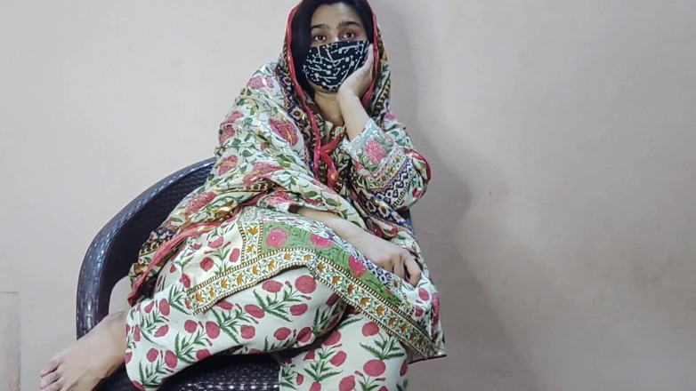 Faryal: Percakapan hindi bari baji ne di chote bhai apni chut-clear