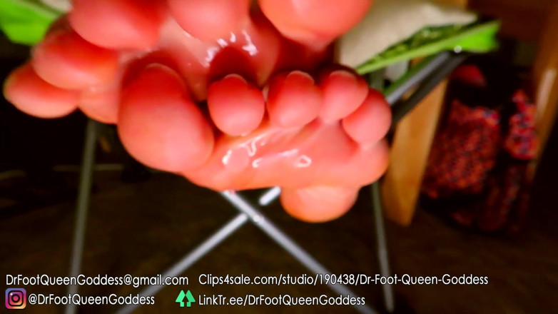 Dr. Foot Queen Goddess: Sampah sawit basah bahagian 1