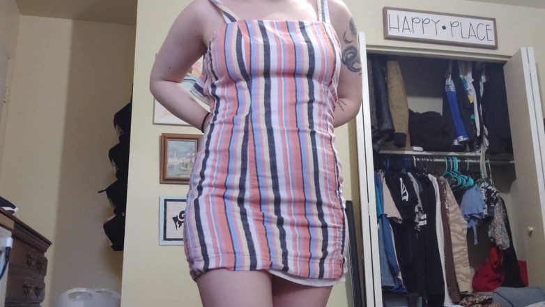 lilredvelvettt: Zkouším všechny mé šaty