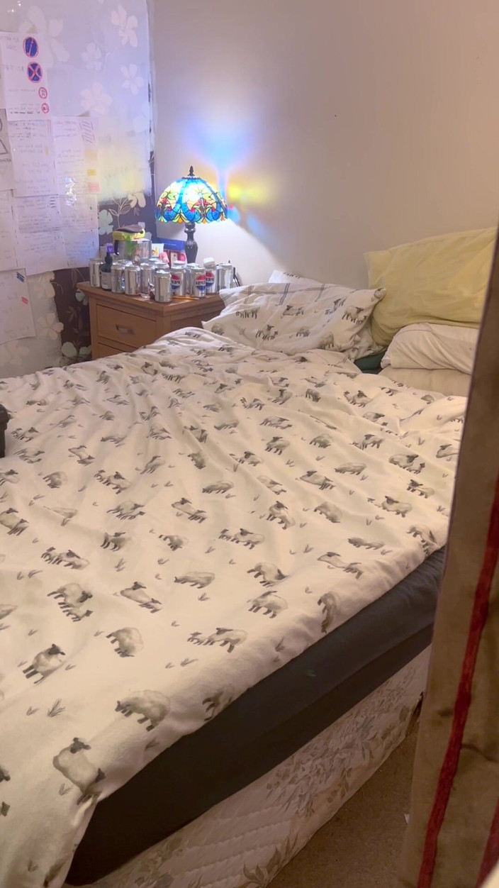 Frequentmasturbation: Filmando Attraverso Una Finestra Aperta Il Fortunato Su Looker Ci...