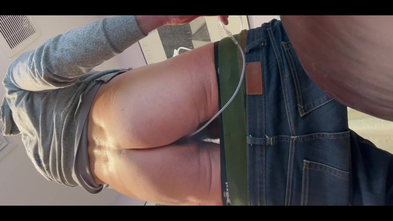 Guy Grey: Dropping Guy’s Jeans and Inserting Anal Probe for Ozone in...