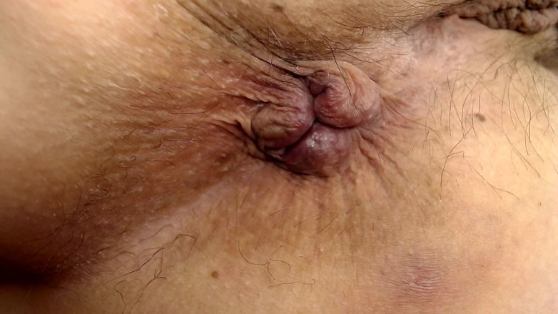 Abby Anna: Puffy ciasne dupek Abby zbliżenie