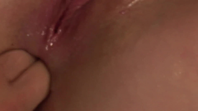 Princess Nikki's Dominated Orgasms Club: Mona ha avuto fisting duro da Kissy