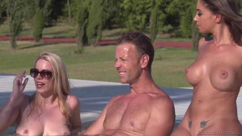 Rocco Siffredi: Рокко Сіффреді - тренування анальної груповухи порноакадемії!