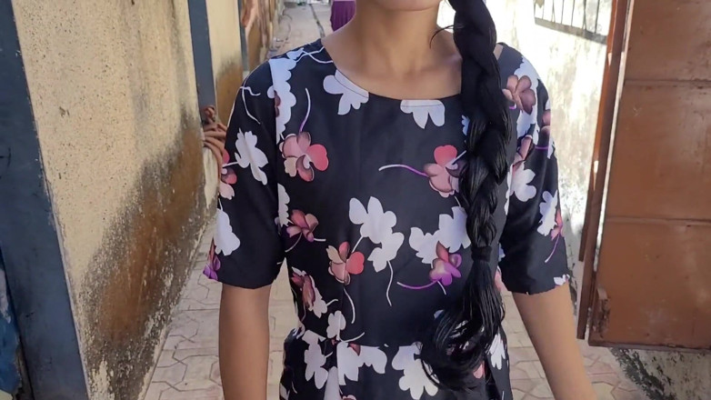 Your kavita bhabhi: Fată desi a făcut sex în afara casei, voce hindi