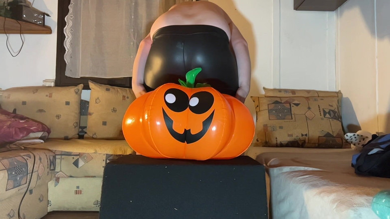 BeachBallsDuo: (cr-3) Şişme koltuklar ve kabak oturma pop