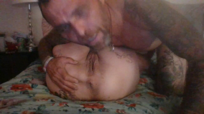 Satin Lady: 缎面女士被吃掉