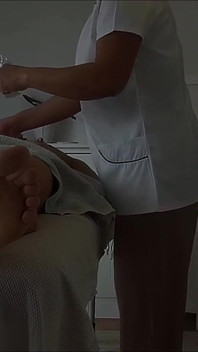 Özel, tam hizmet veren Asya masaj salonu